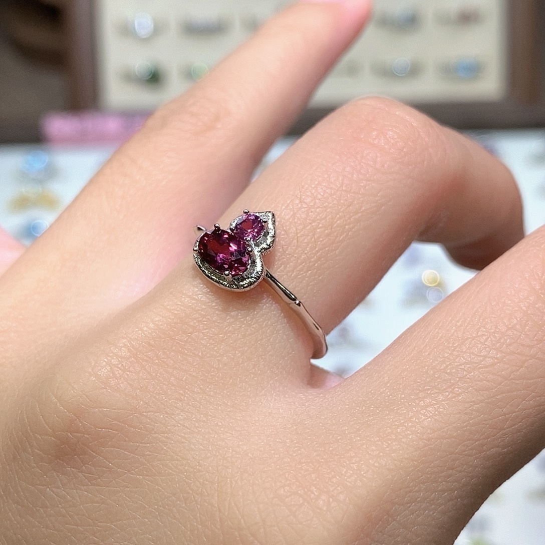 宓***柚水晶戒指银S925镶嵌