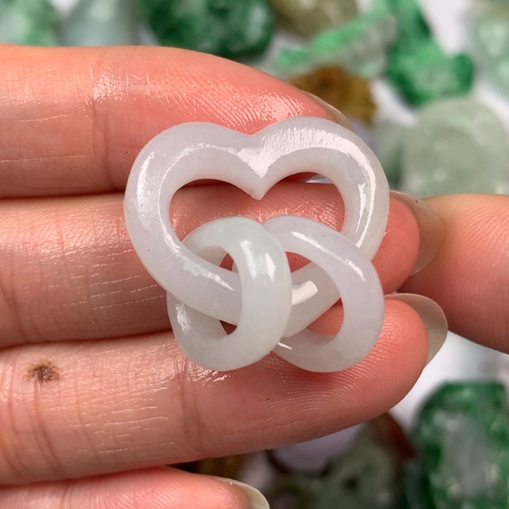 定制翡翠未镶嵌翡翠