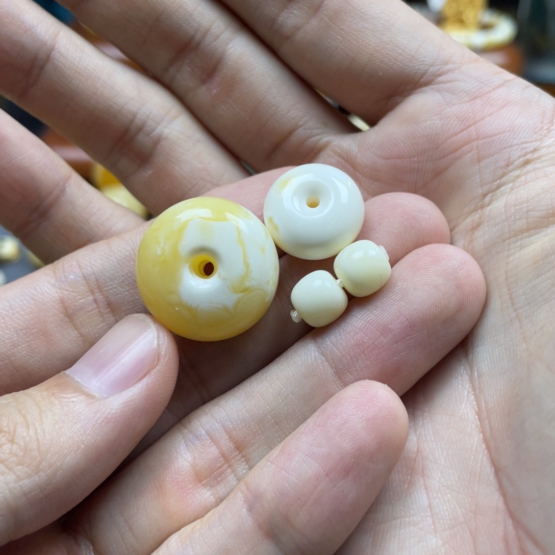 琥珀珠宝奇石未镶嵌?****l11