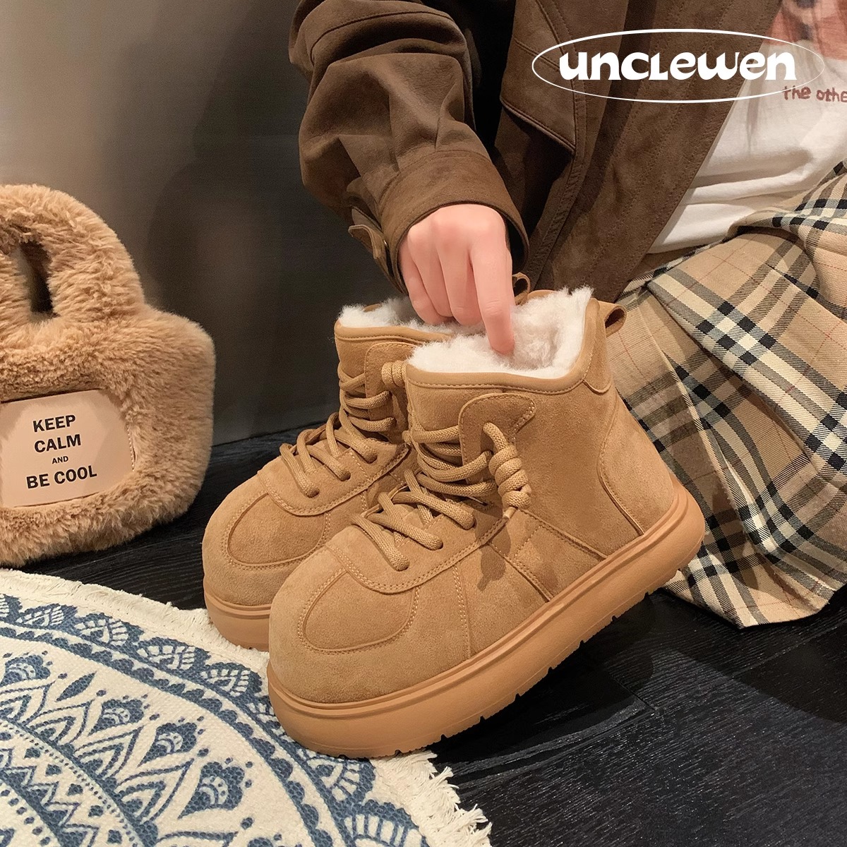 厚底丑萌大头雪地短靴子女2025冬季新款加绒加厚保暖面包雪地棉鞋