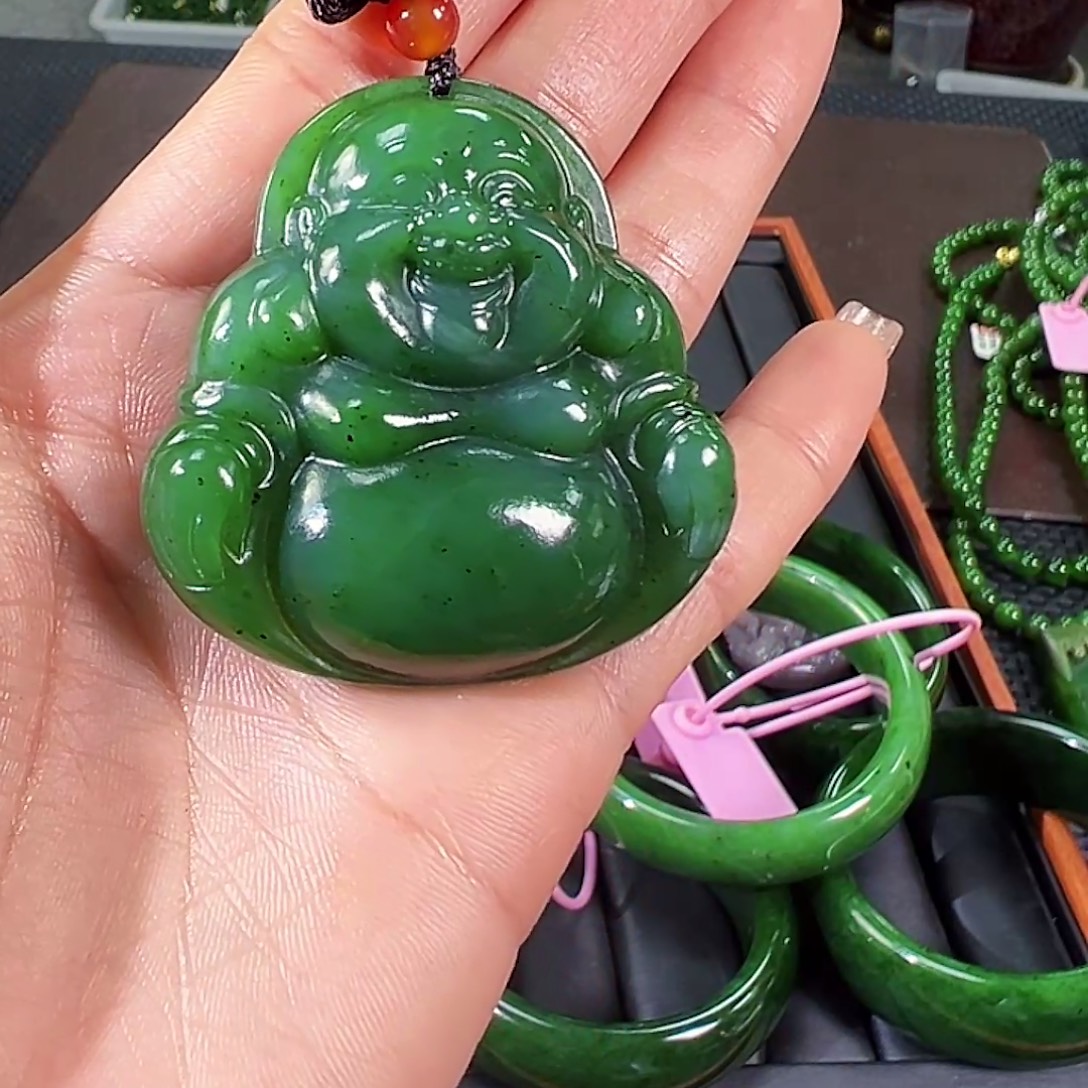 和田玉（碧玉）未镶嵌颈饰50