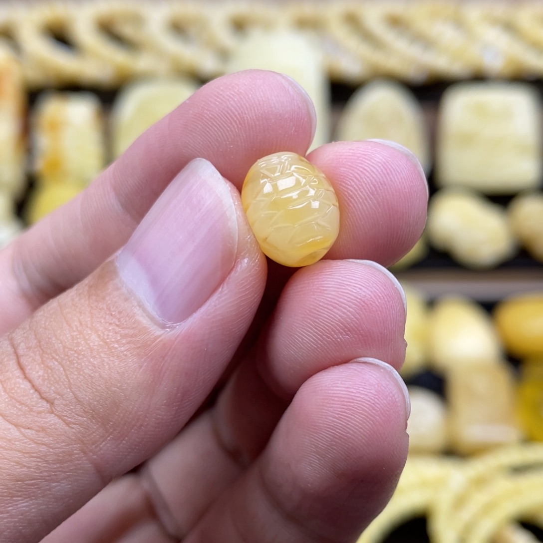 裸石琥珀未镶嵌琥珀蜜蜡