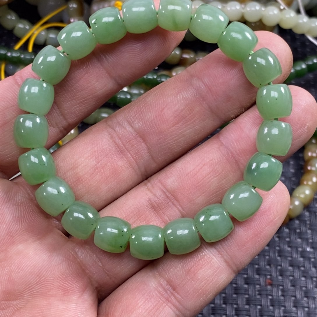 和田玉手链未镶嵌