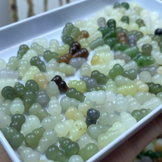 和田玉配件未镶嵌