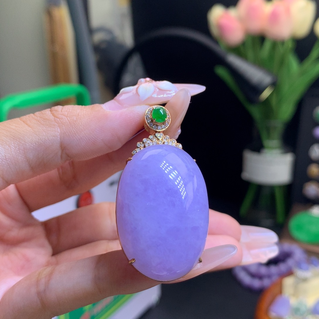 翡翠18K金镶嵌颈饰天然