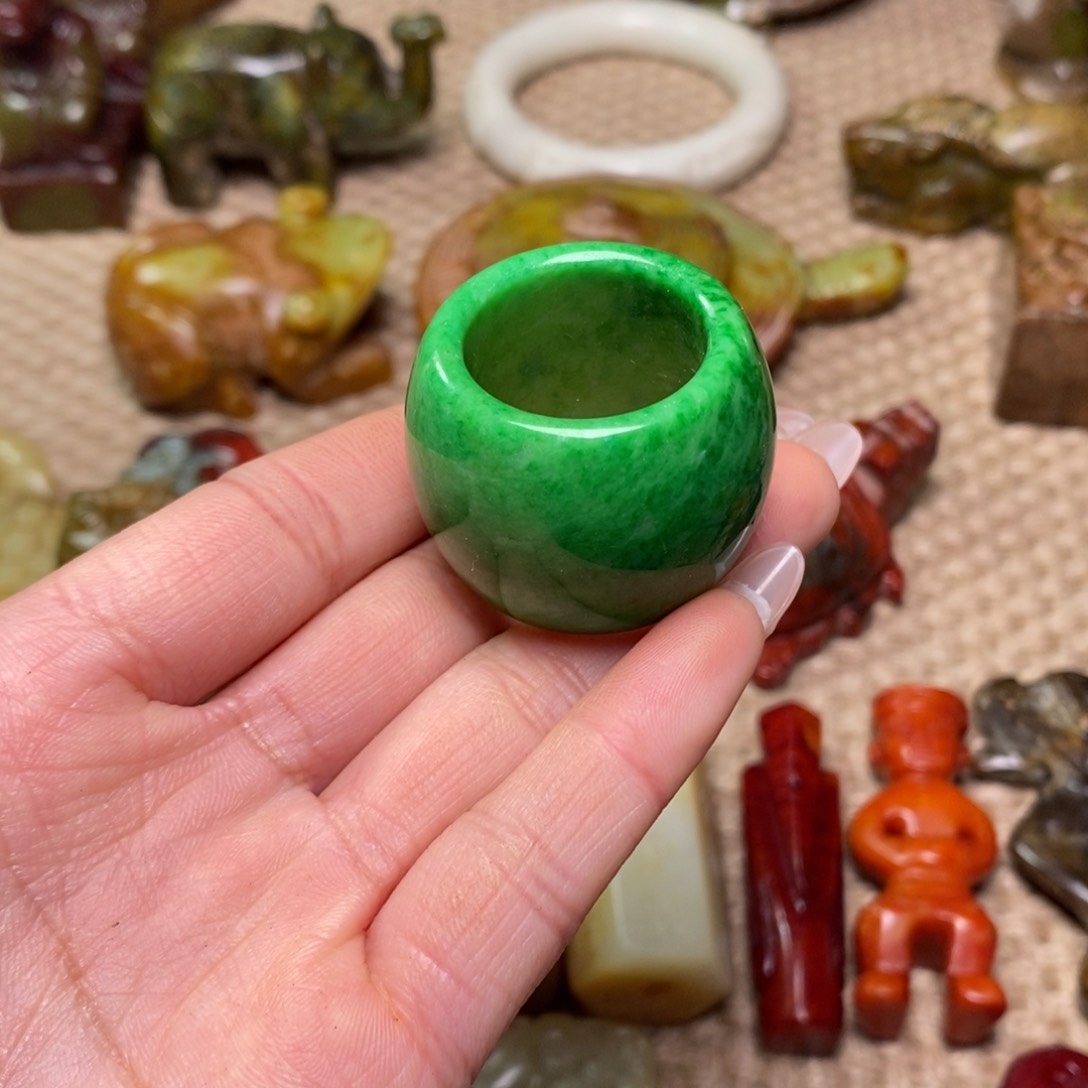 白玉菩提吊坠白玉菩提白玉菩提摆件