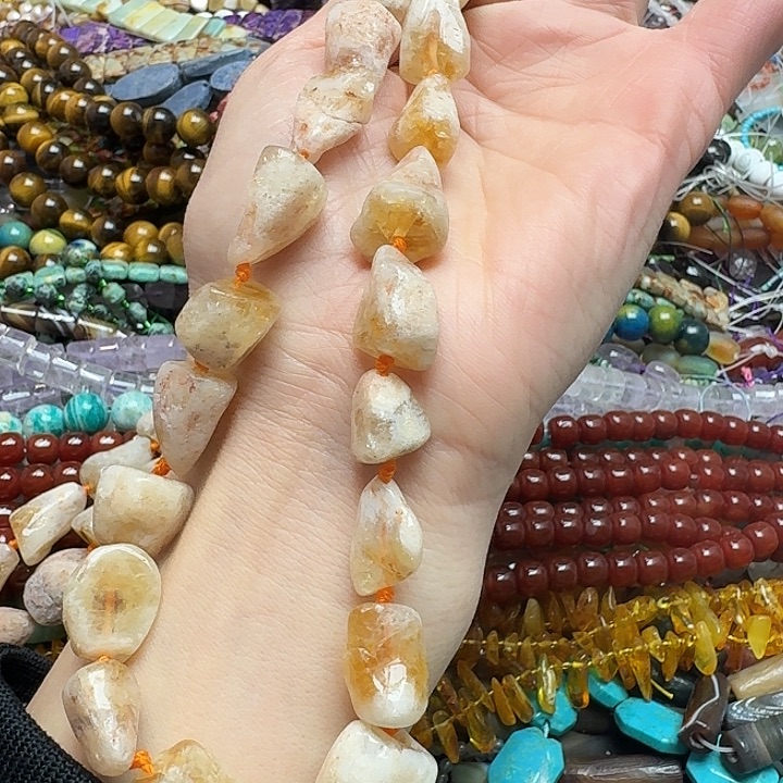 玛瑙/玉髓未镶嵌珠宝半成品一条13mm黄水晶