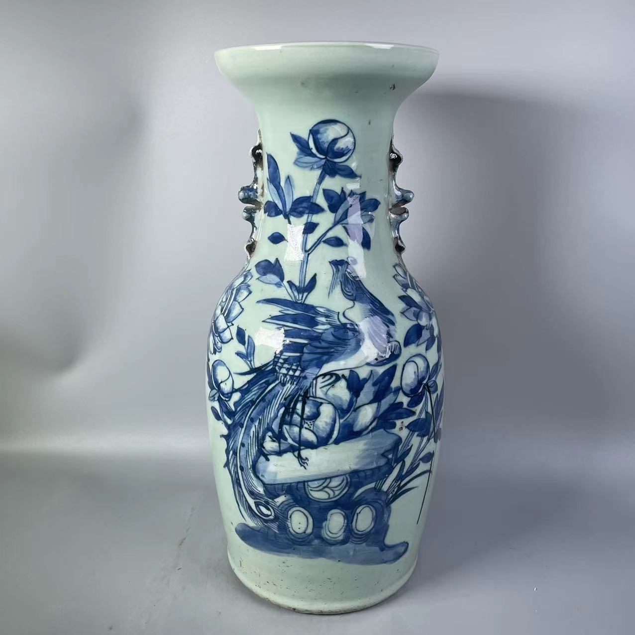 SCTY202414017清中期豆青青花凤穿牡丹瓶/聚古轩文物总店