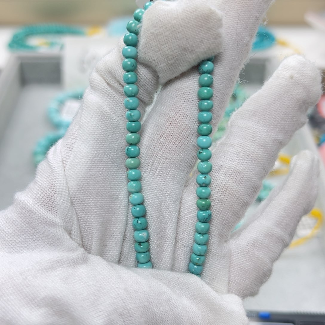 绿松石绿松石未镶嵌