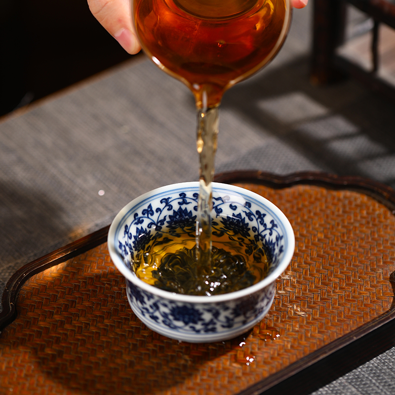 王安石柴窑景德镇陶瓷釉下青花高温满工金钢莲马蹄杯