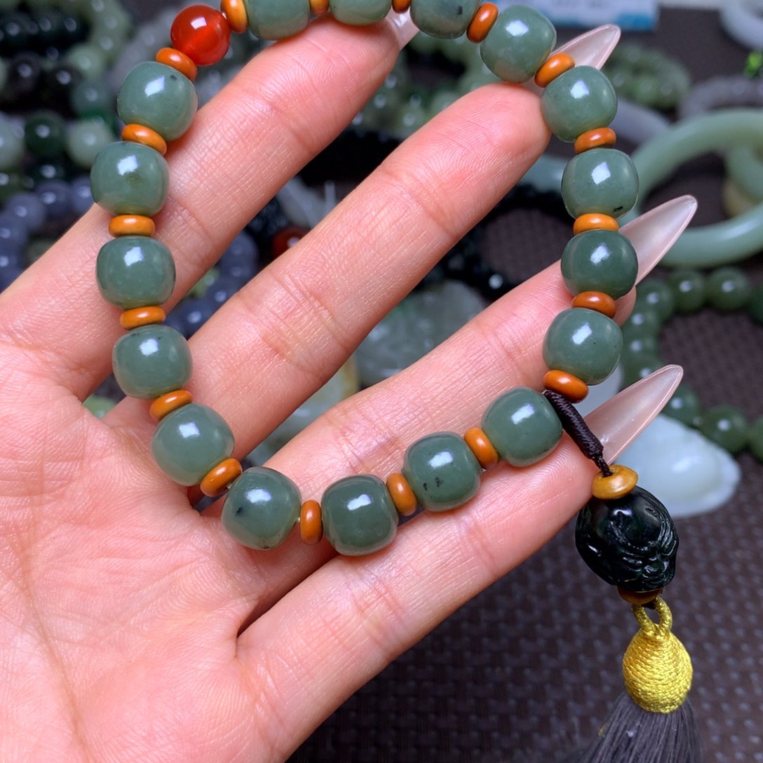 未镶嵌手串和田玉卡10