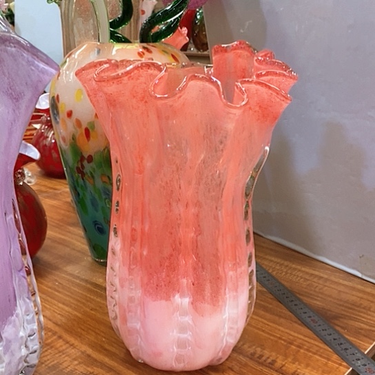 琉璃花瓶高31厘米口径18厘米