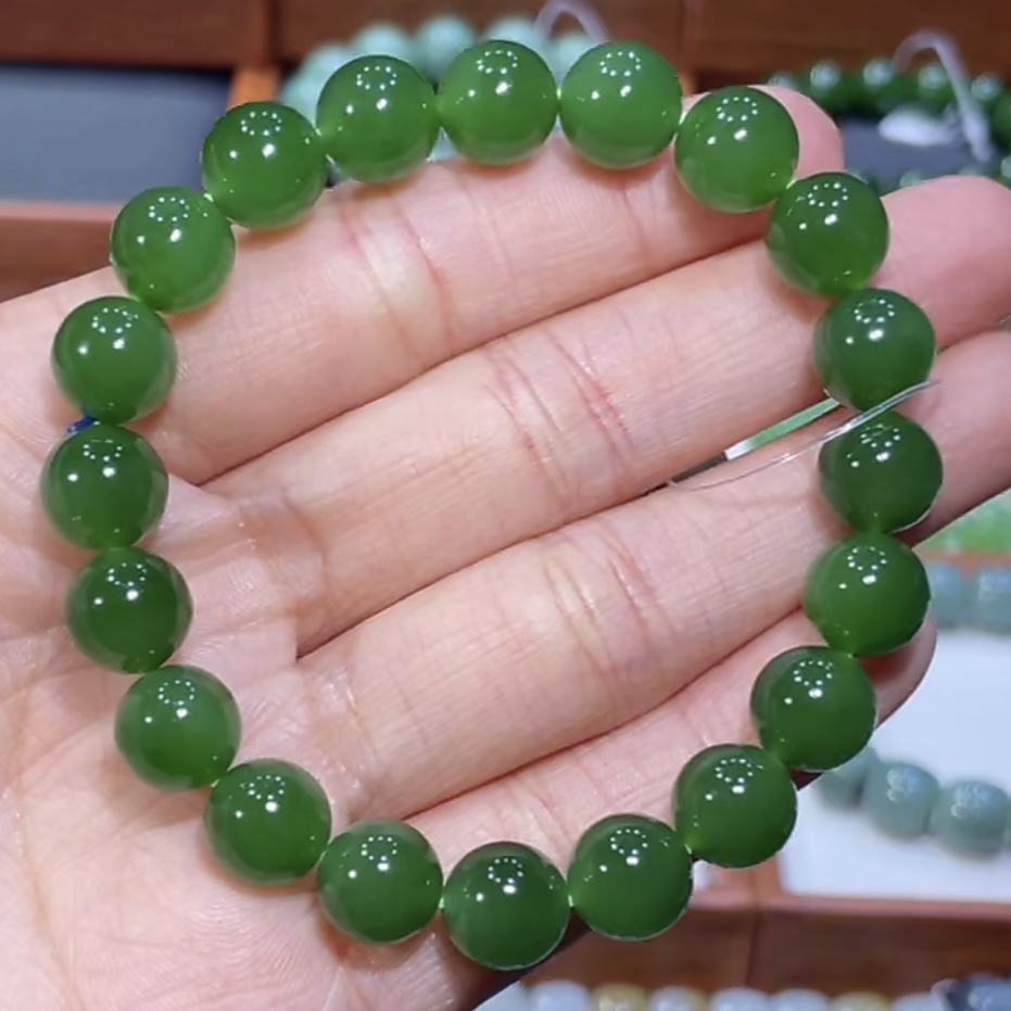 和田玉俄料碧玉辣阳绿手串10mm