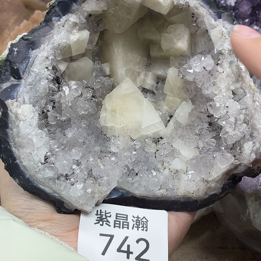 大型摆件（非配饰）未镶嵌水晶