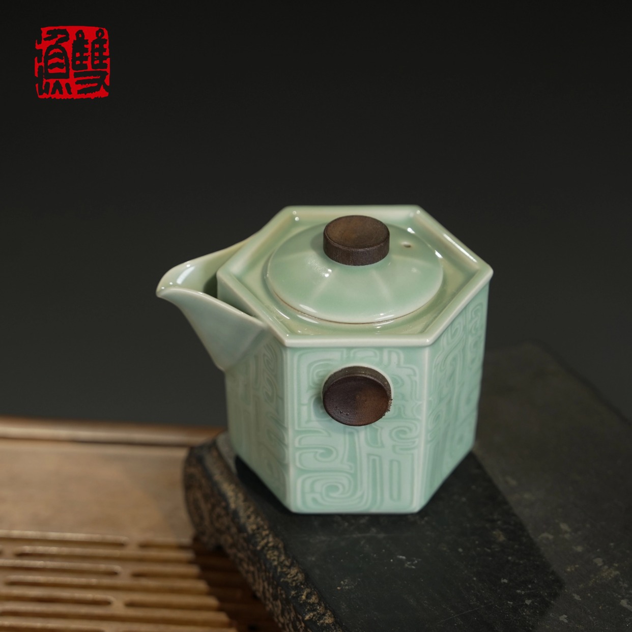 【双渔精选·古蜀】龙泉青瓷快客壶 粉青釉 手工刻花高端瓷器