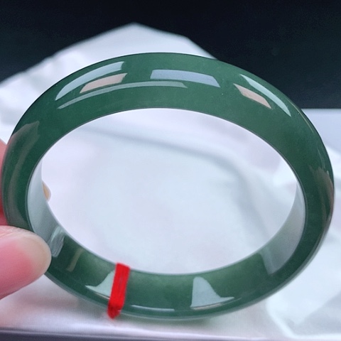 翡翠手镯未镶嵌66号