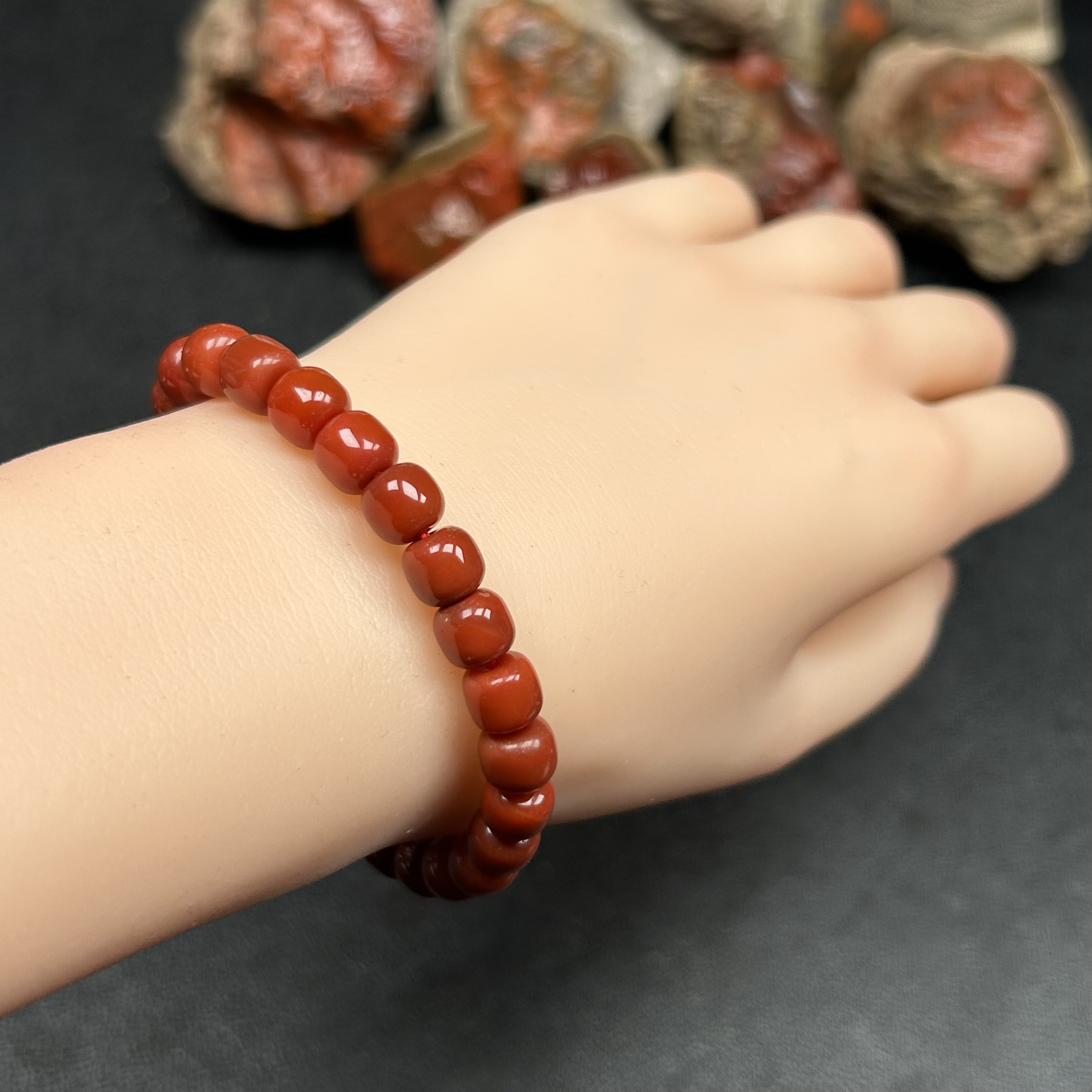 瓦西 7mm柿子红锦红牛血红老型单圈手串