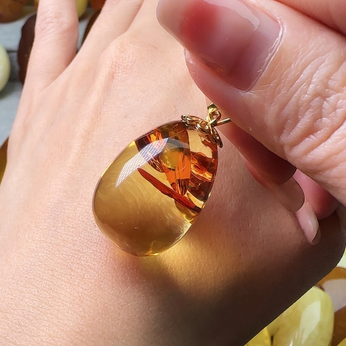 【闪购商品】琥珀颈饰未镶嵌吊坠