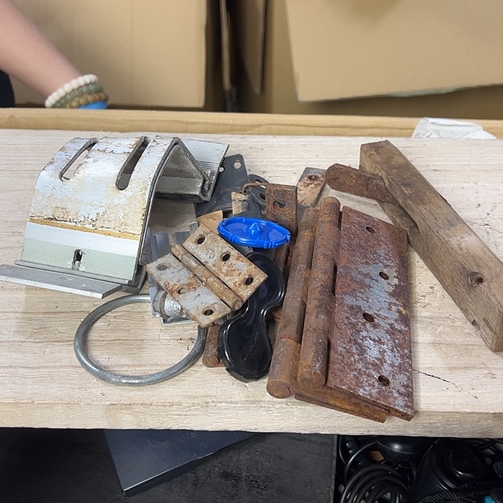 梦***断你在干嘛呢我在洗衣服呢