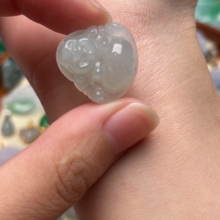 翡翠未镶嵌颈饰11