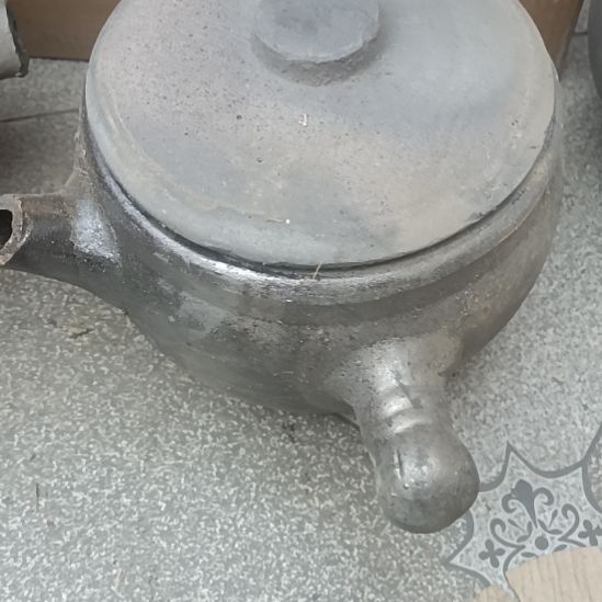 瓷片陶瓷盤子碗啥都有