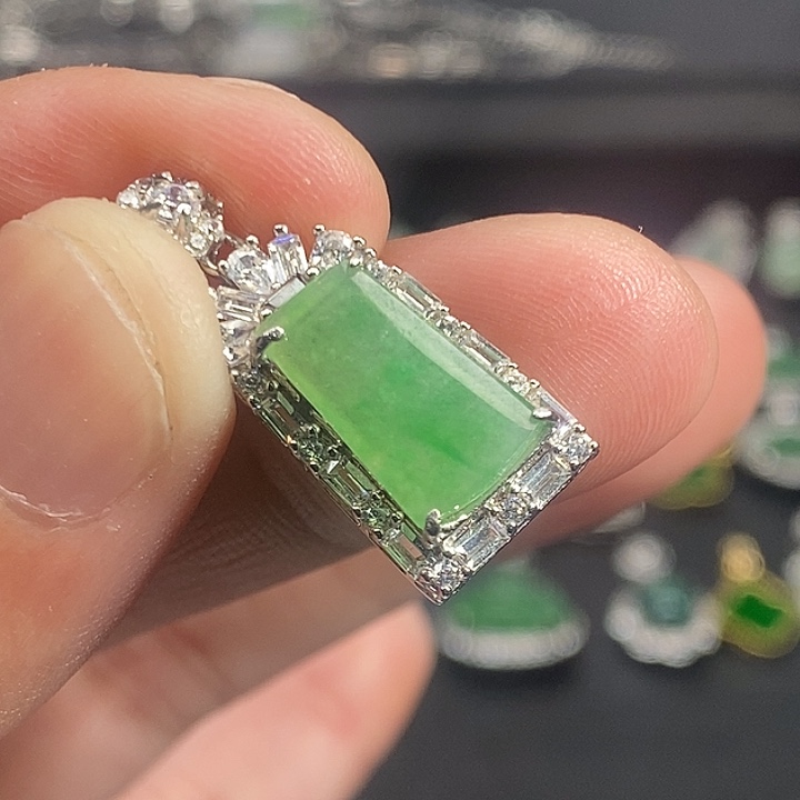 翡翠银S925镶嵌颈饰