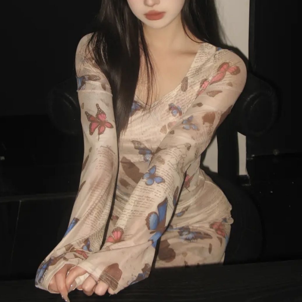 辣妹复古蝴蝶印花长袖连衣裙女抽褶收腰性感修身包臀长裙