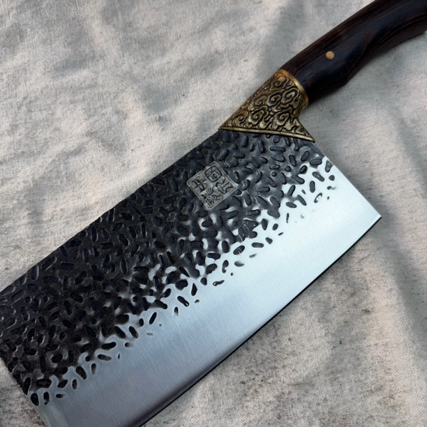 187 龙泉昊天宝剑高锰钢锻打铜装小屠龙刀木炳未开刃