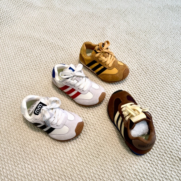 Annika 阿甘 四色 防滑男板鞋女运动鞋夏季鞋子单鞋童鞋