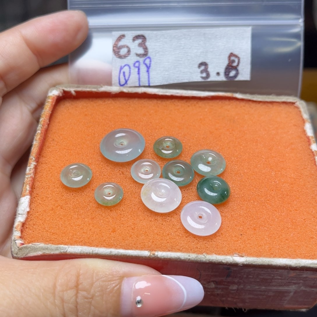 定制翡翠未镶嵌不