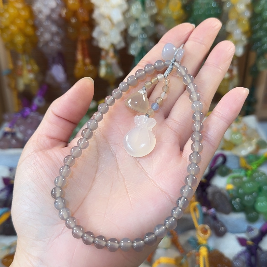 喜***杨玛瑙/玉髓未镶嵌福利款挂件通货料子不挑新疆西藏不包邮