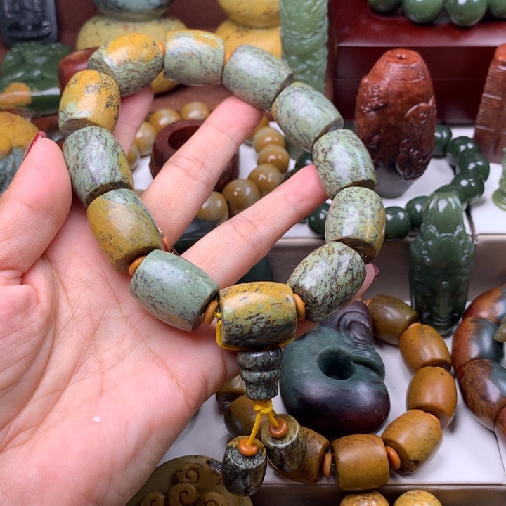 岫岩河磨玉（透闪石质玉）手链未镶嵌我*好