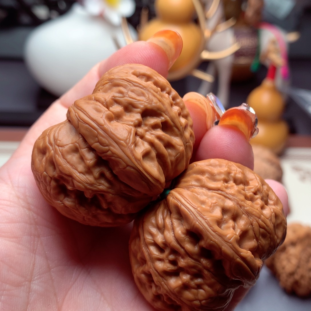 文玩核桃把件平谷元宝胖金锭子  1号