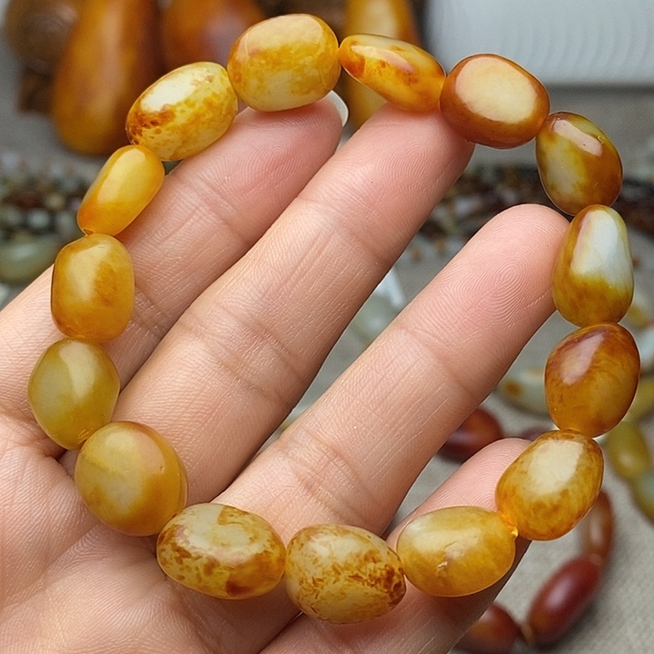 和田玉未镶嵌手链