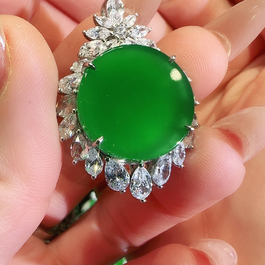 玛瑙/玉髓吊坠未镶嵌