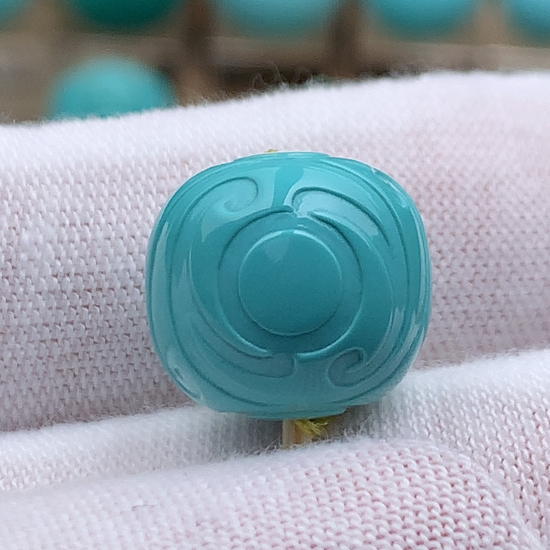 绿松石未镶嵌珠宝奇石13.5mm