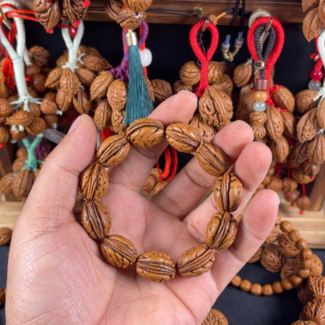 吊坠桃核桃核手串