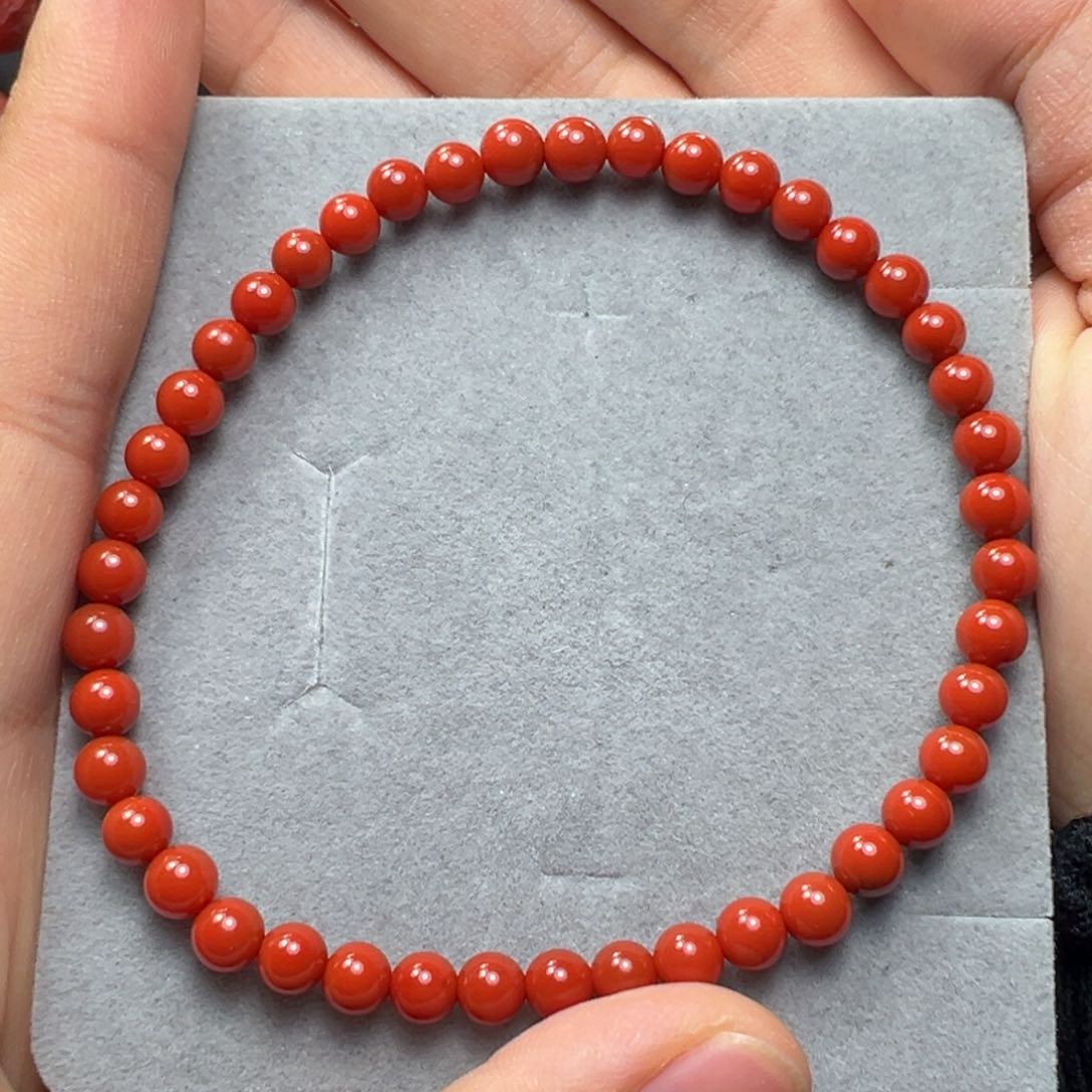 南红玛瑙手串未镶嵌