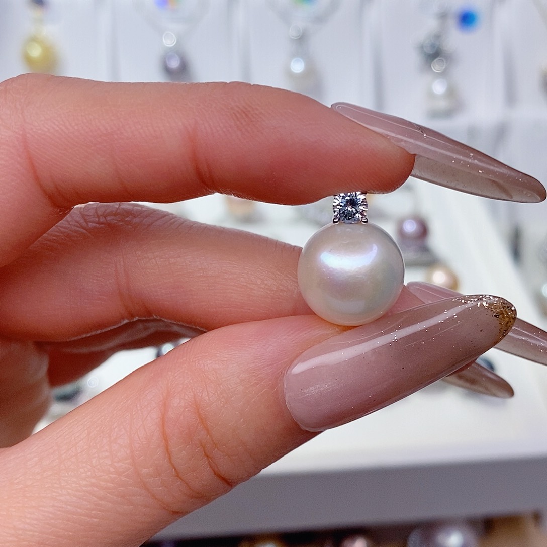 银S925镶嵌淡水珍珠吊坠(赠链)