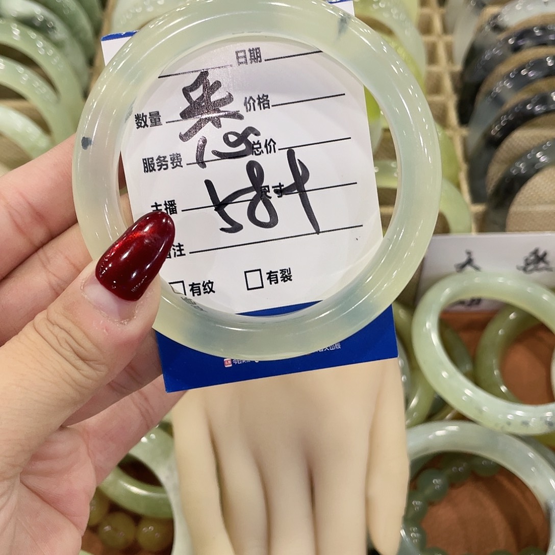 悉***蛇纹石玉未镶嵌手镯