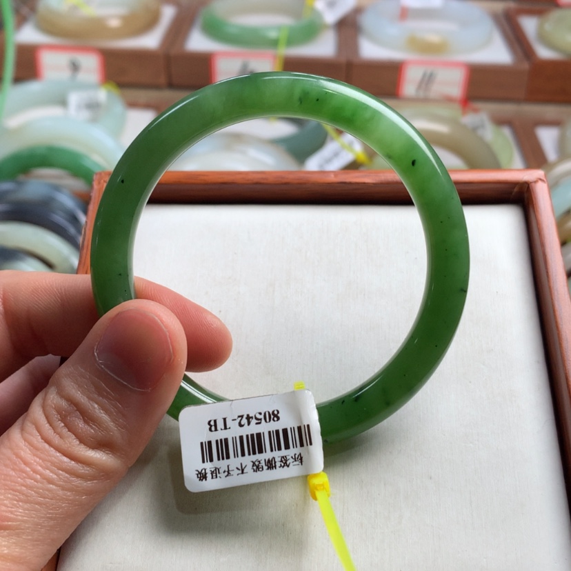 【闪购商品】和田玉手镯未镶嵌54.5