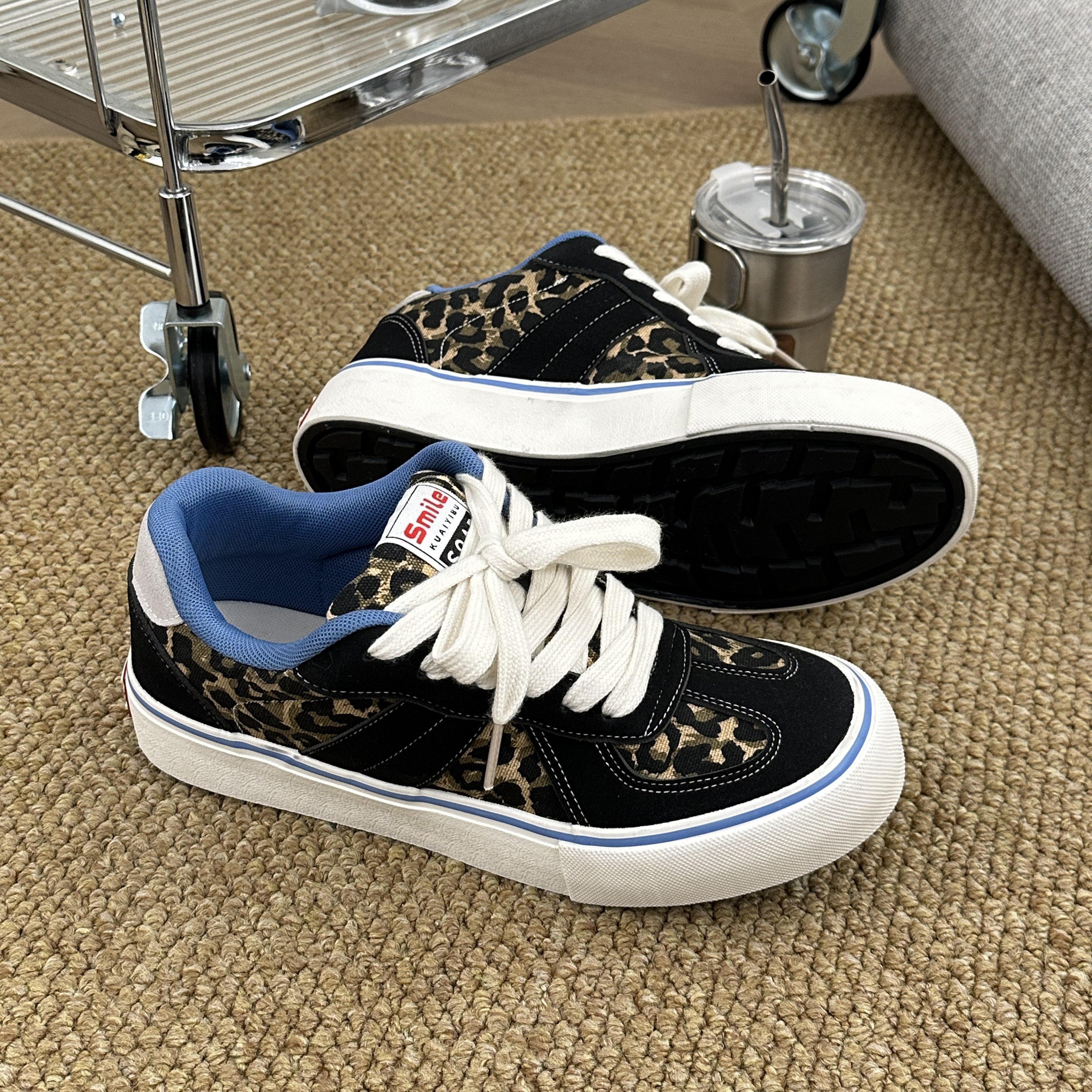 2025秋冬豹纹面包男款鞋子新款爆款痞帅男鞋百搭厚底休闲开车板鞋