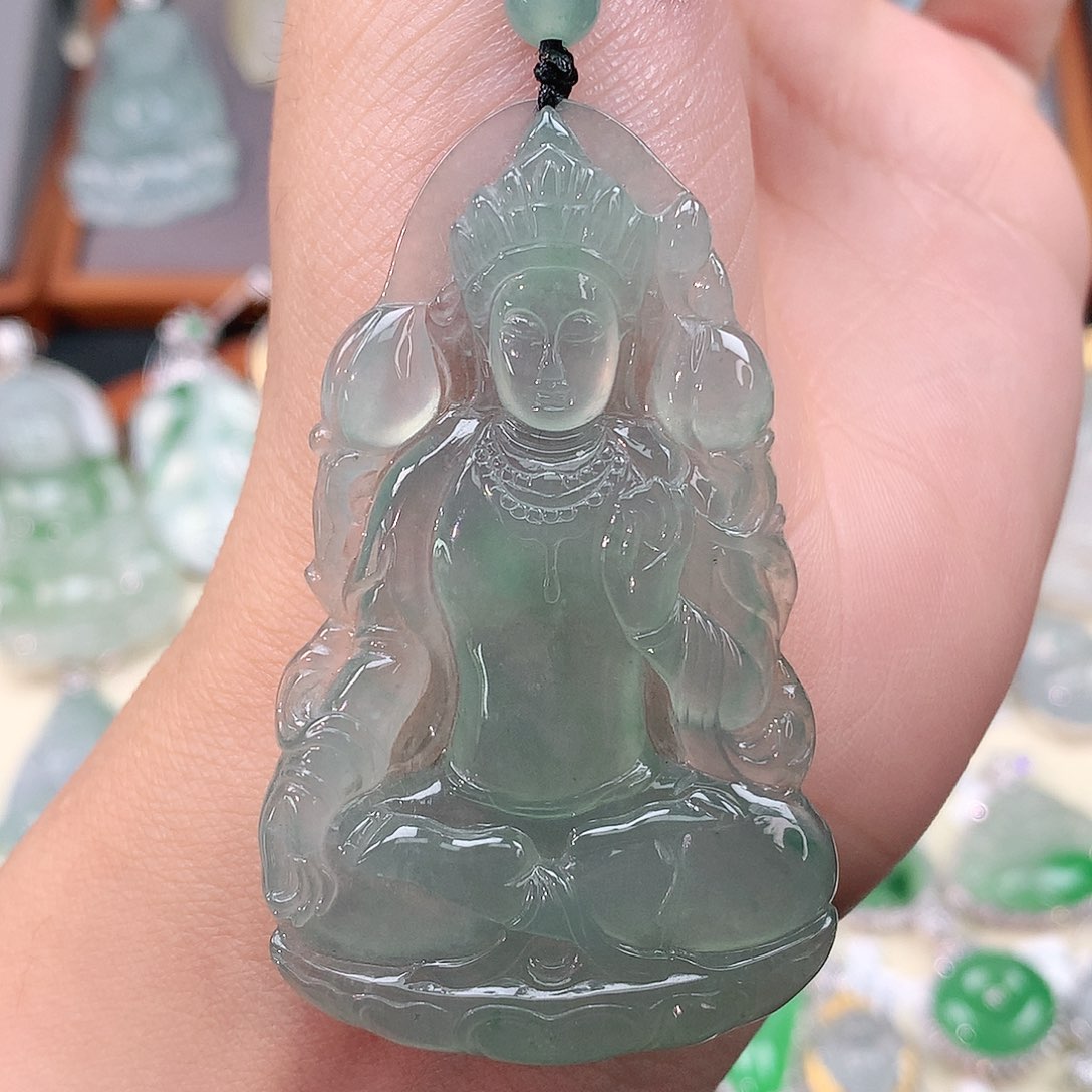 颈饰未镶嵌翡翠观音