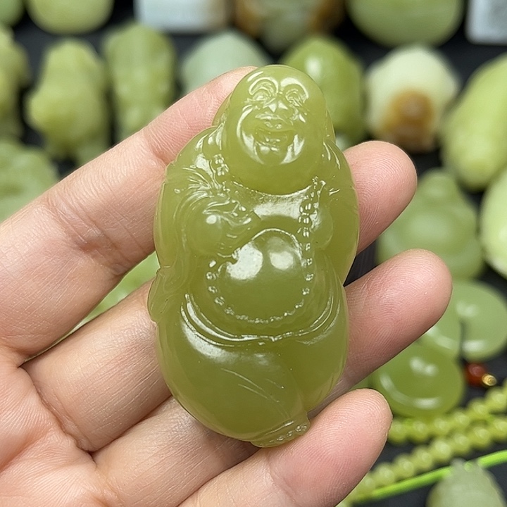 和田玉（糖玉）未镶嵌颈饰