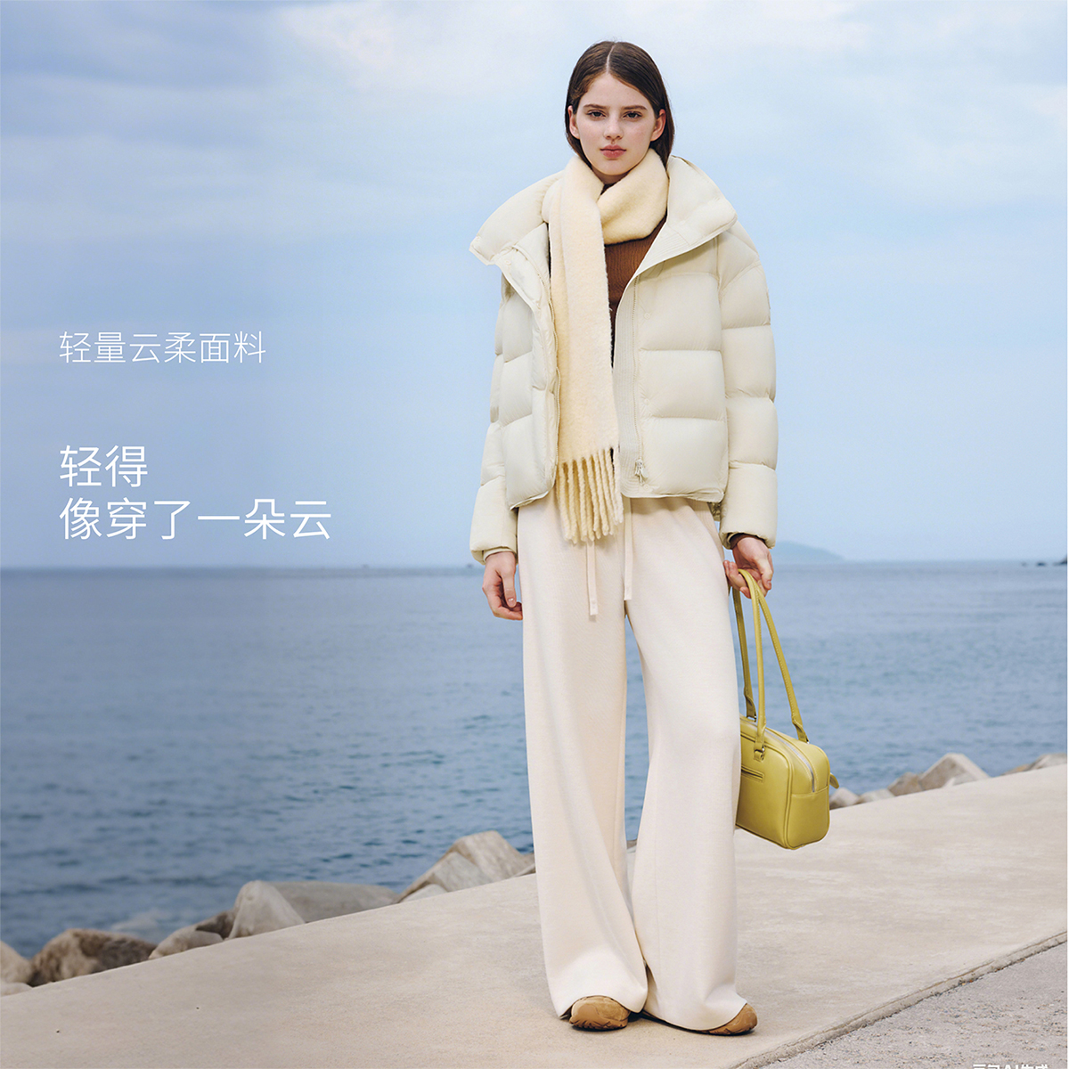 坦博尔女立领休闲泡芙面包服羽绒服可爱减龄元气时尚羽绒外套306Z