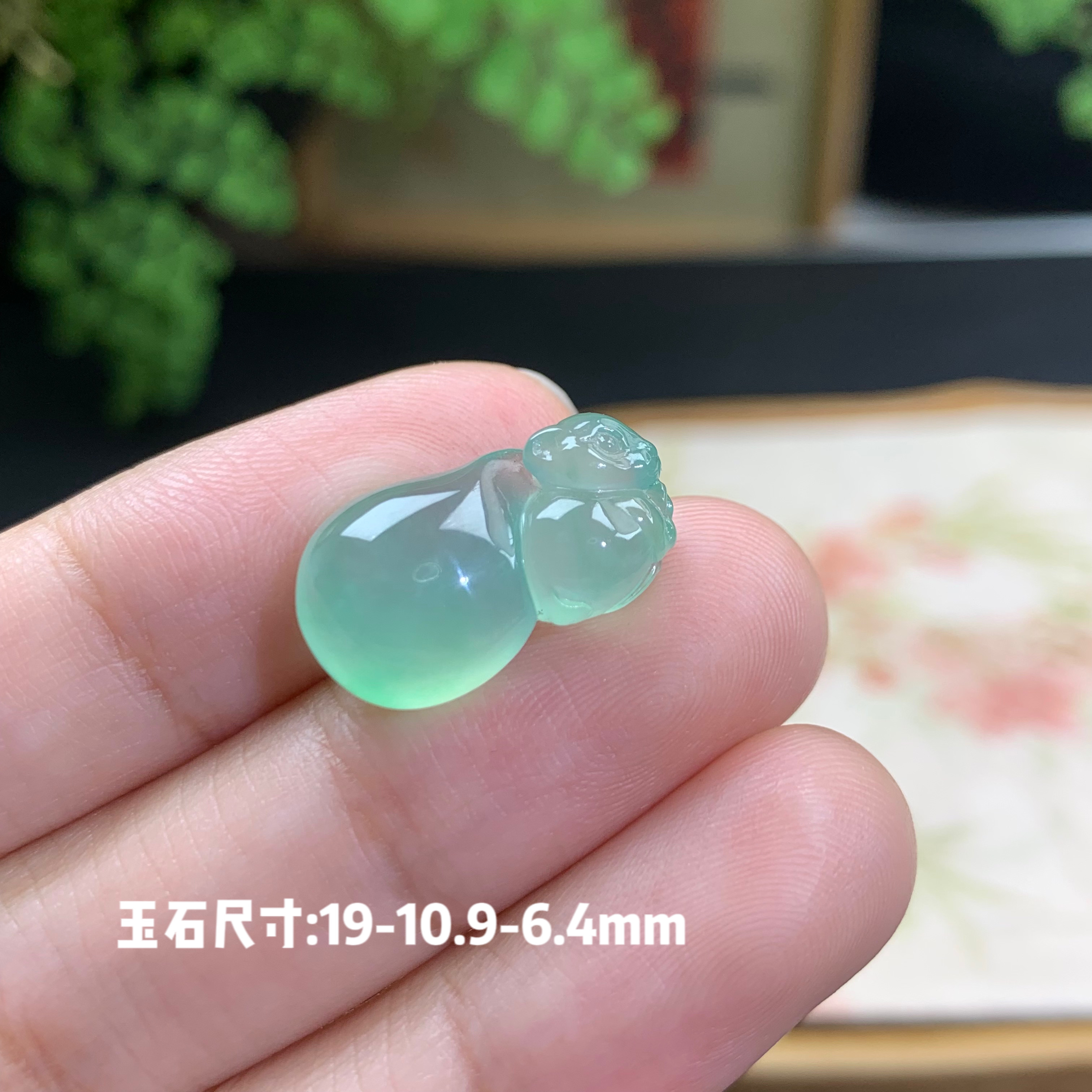 仙子翡翠冰种起光甜绿满色清爽鼠来宝吊坠缅甸翡翠A货敲可爱老许