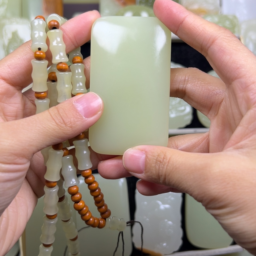 X***P新疆戈壁昆仑山料彩石原石盆景石一物一拍