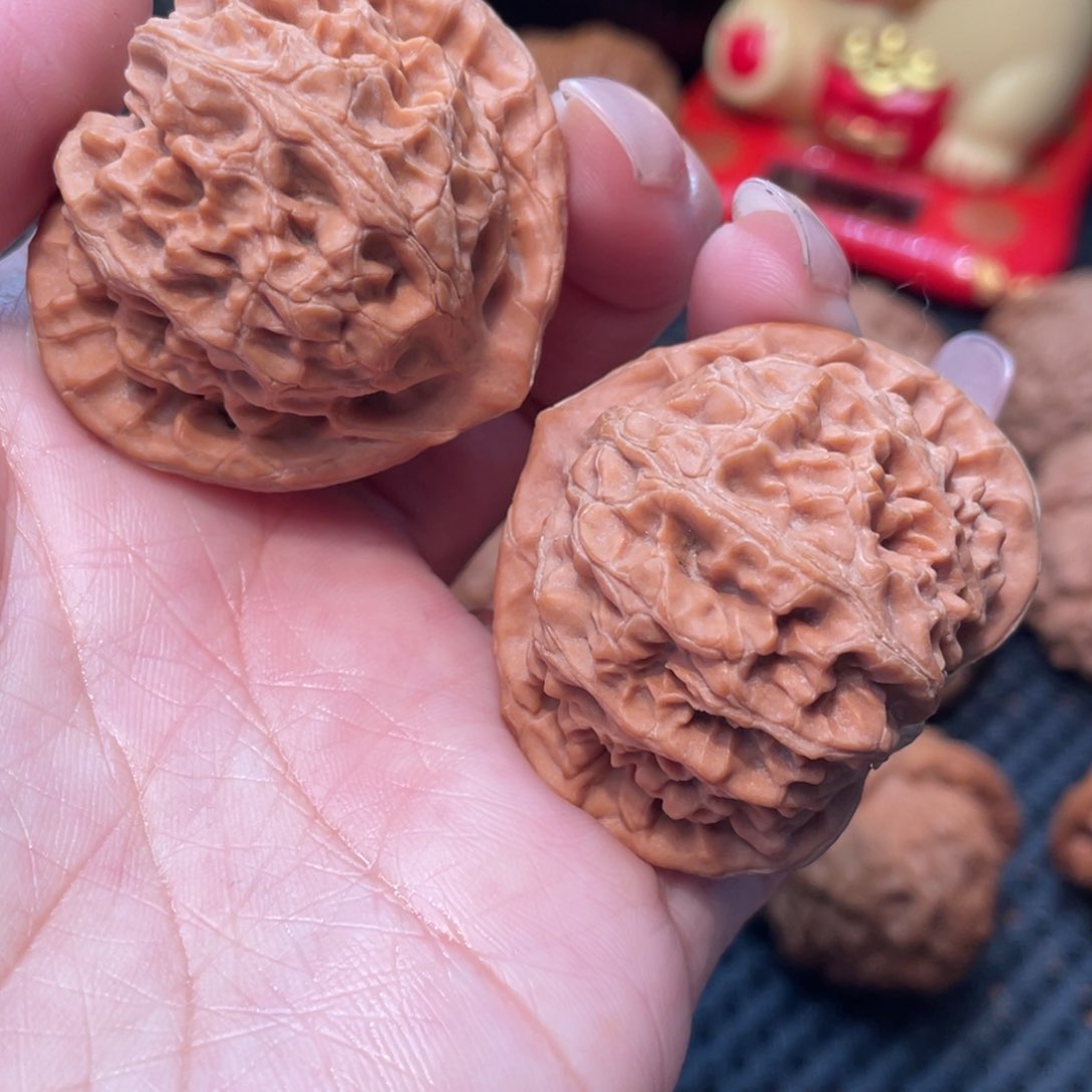 文玩核桃把件宫灯4.2全品