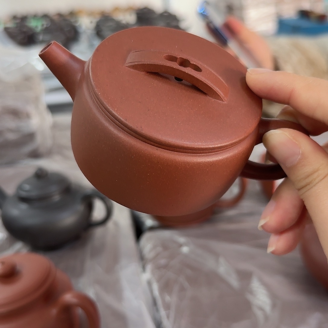 紫砂茶壶黄龙山原矿红皮龙130