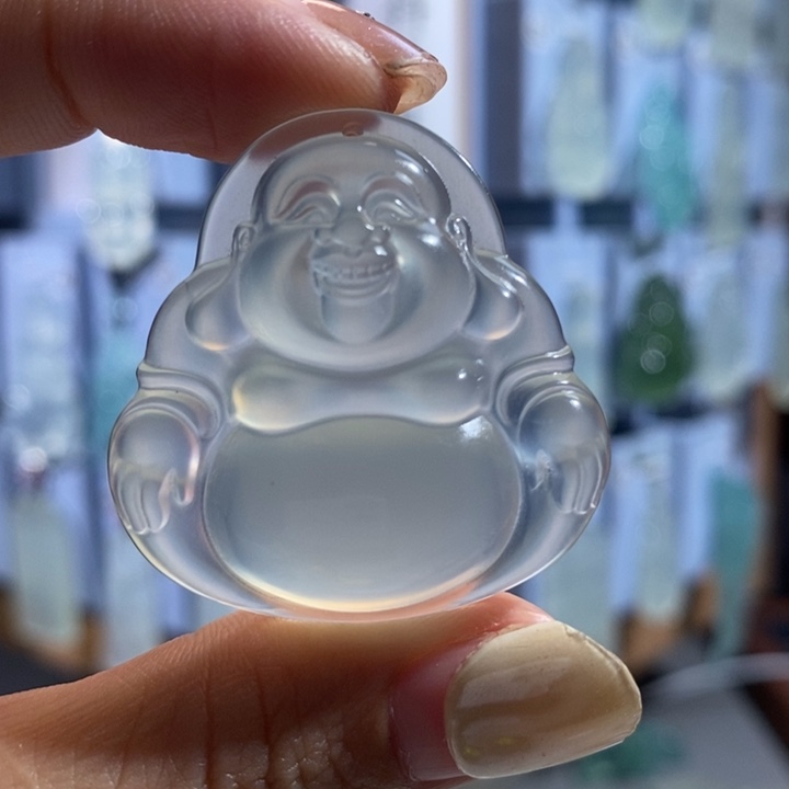 睡***够岫玉未镶嵌颈饰吊坠